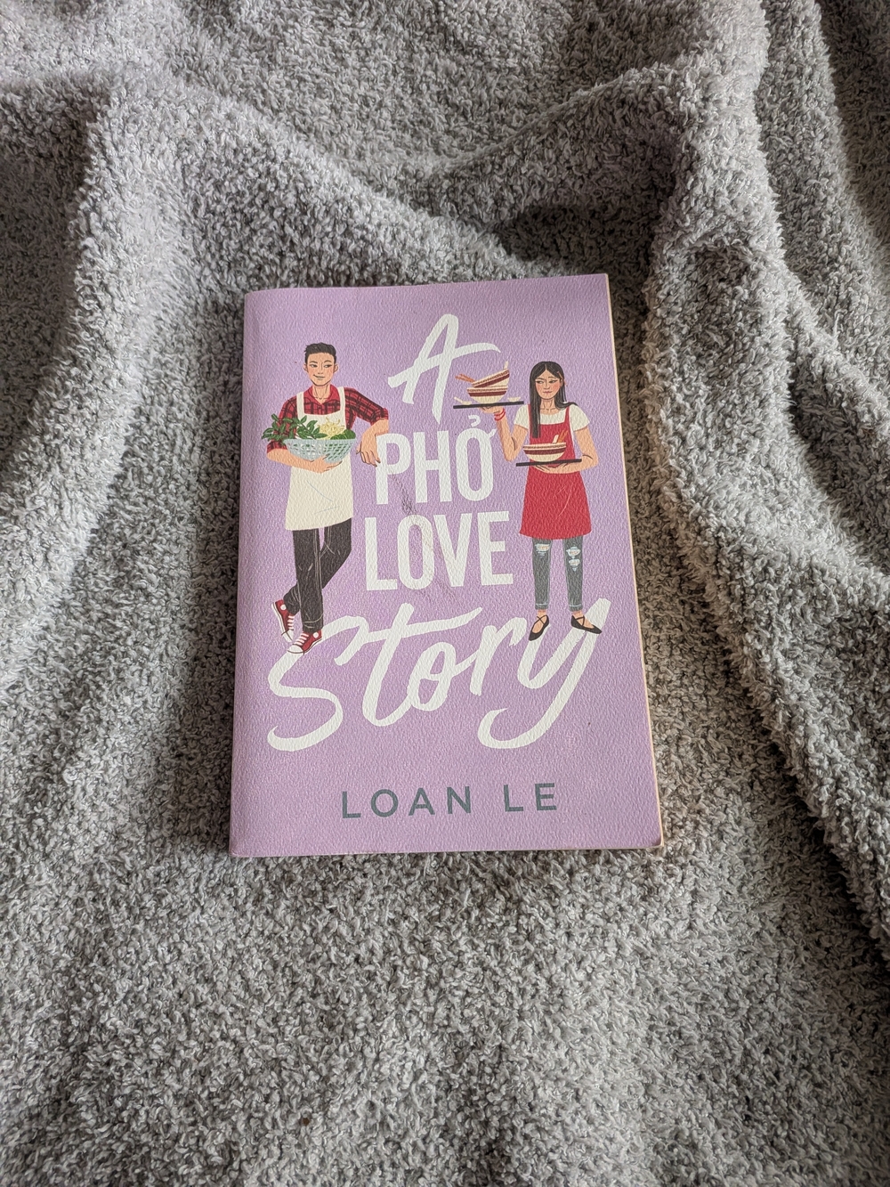 🌼B2G1🌼 A Pho Love Story by Loan Le Trade Paperback